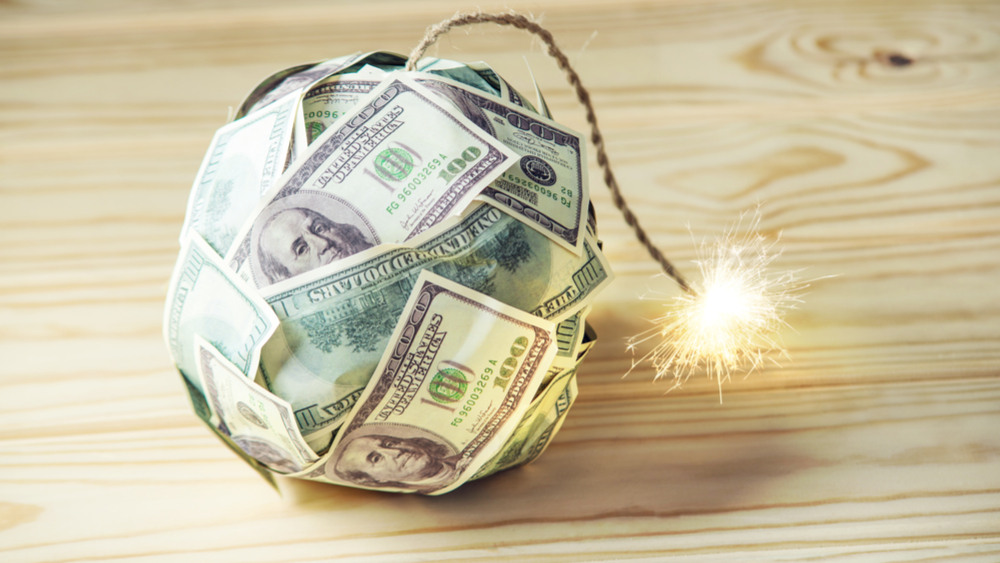 Artem Oleshko / Shutterstock.com